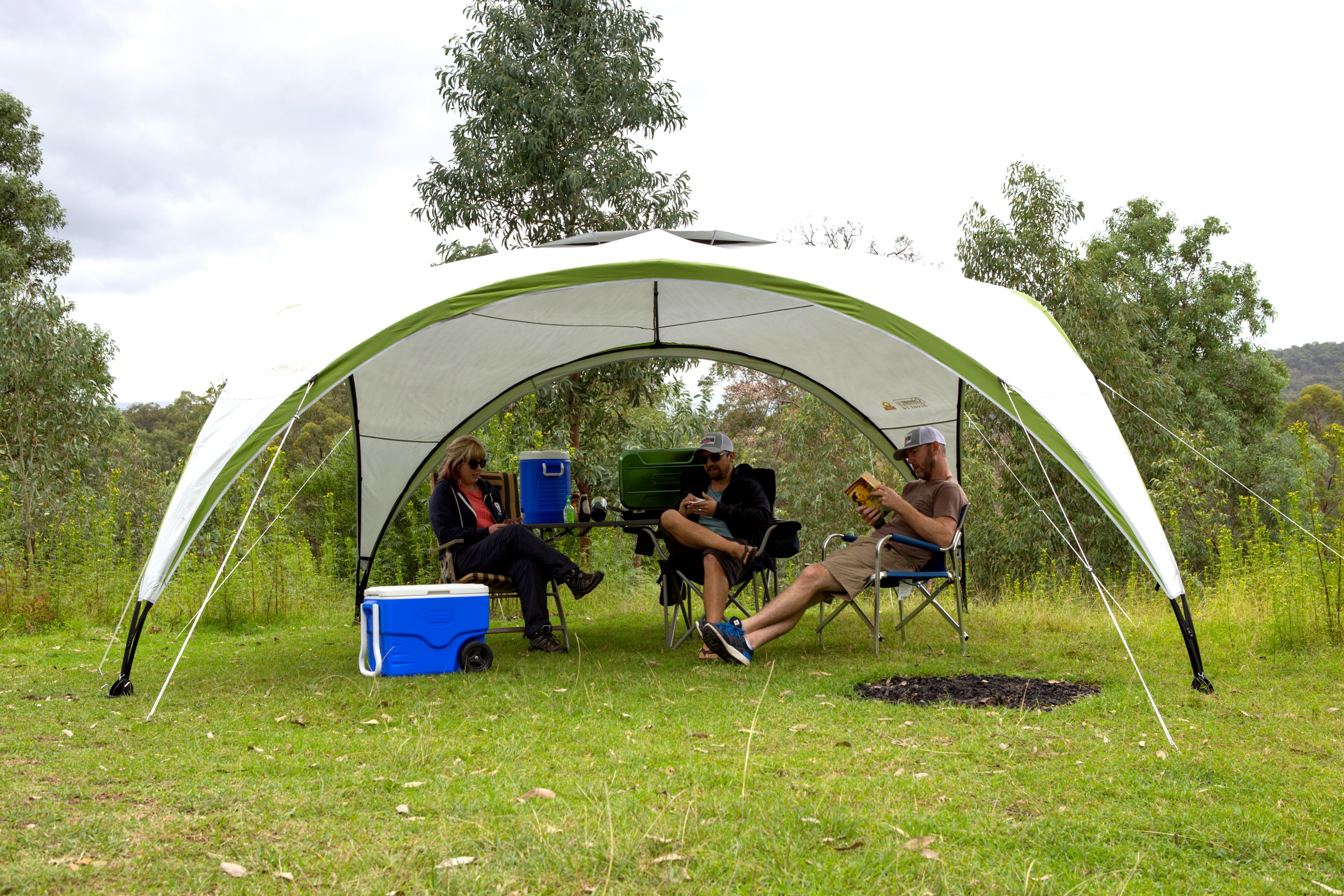 Coleman shop sun shelter